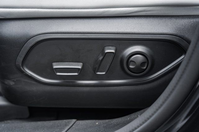 New 2026 Jeep Cherokee Overland image 46