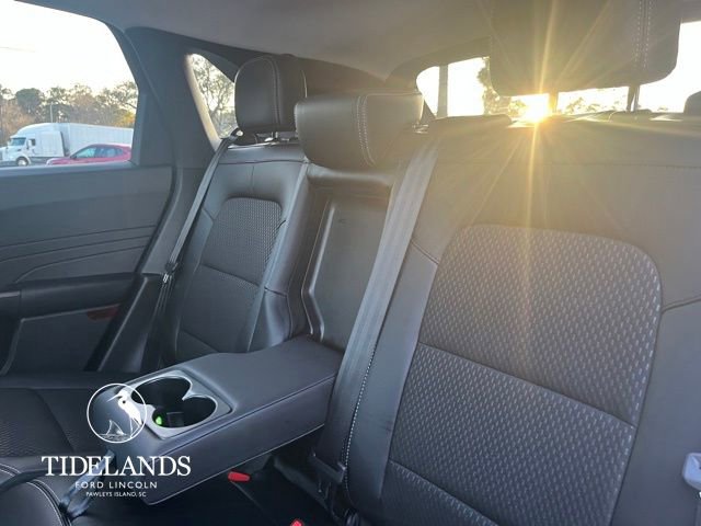 New 2025 Ford Escape SE w/ Class II Trailer Tow Package image 32