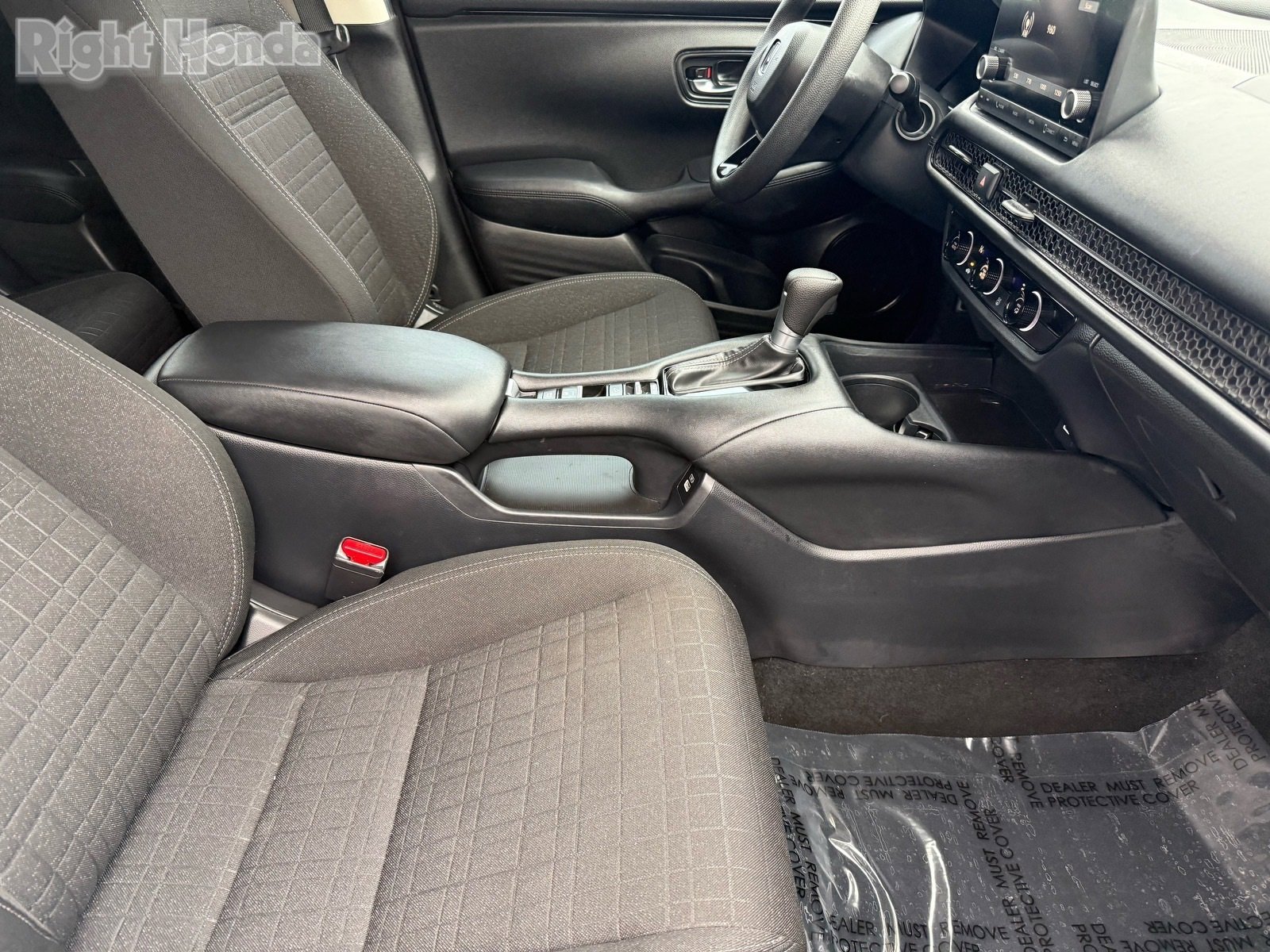 Used 2023 Honda HR-V LX image 30