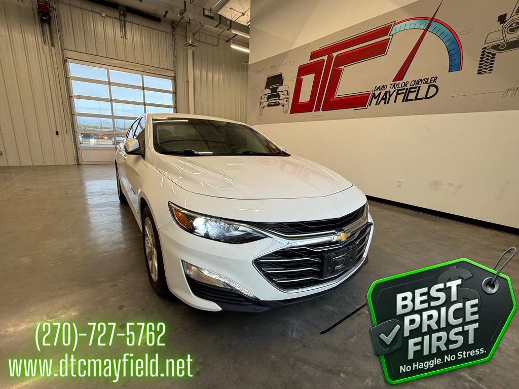 Used 2022 Chevrolet Malibu LT image 1