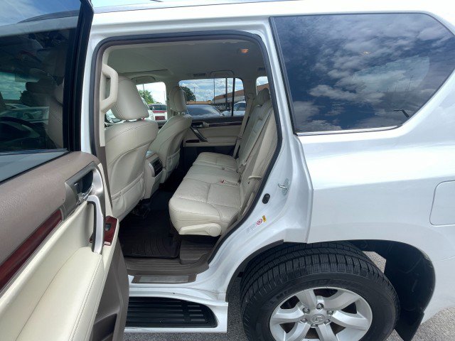Used 2013 Lexus GX 460 w/ Comfort Plus Pkg image 12