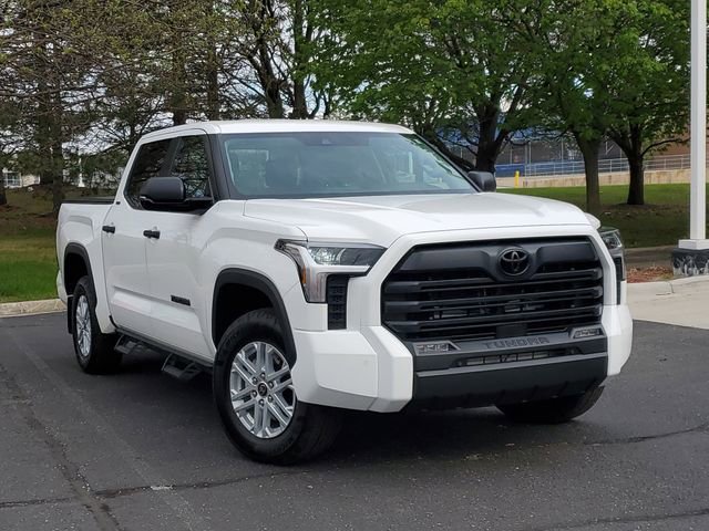 Used 2024 Toyota Tundra SR5 w/ SR5 Convenience Package AWD/4WD image 36