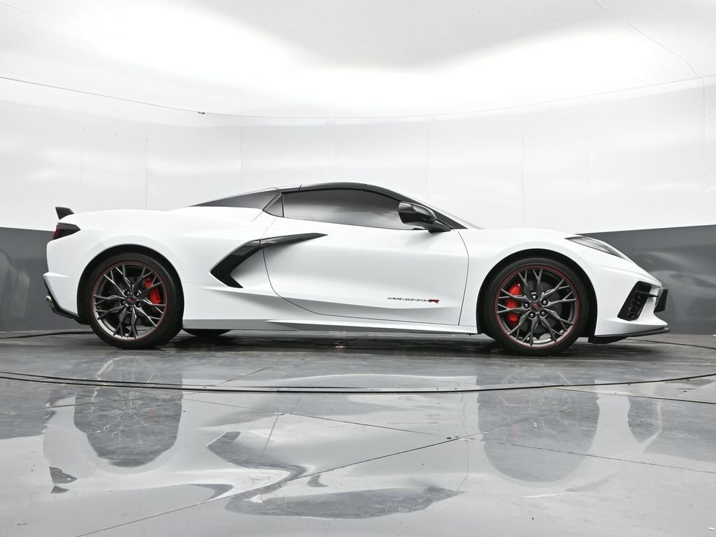 Used 2023 Chevrolet Corvette Stingray Premium Conv w/ Z51 Performance Package RWD image 43