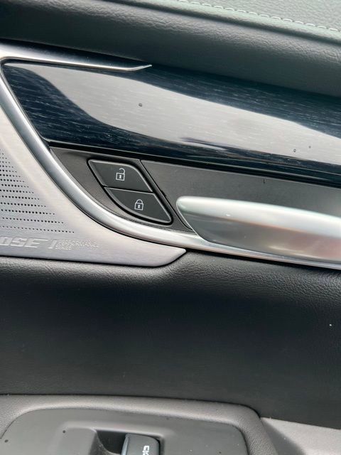 Used 2024 Cadillac XT5 Premium Luxury image 12