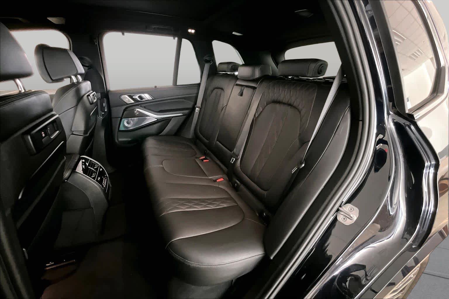 Used 2023 BMW X5 M50i w/ Executive Package AWD/4WD image 18