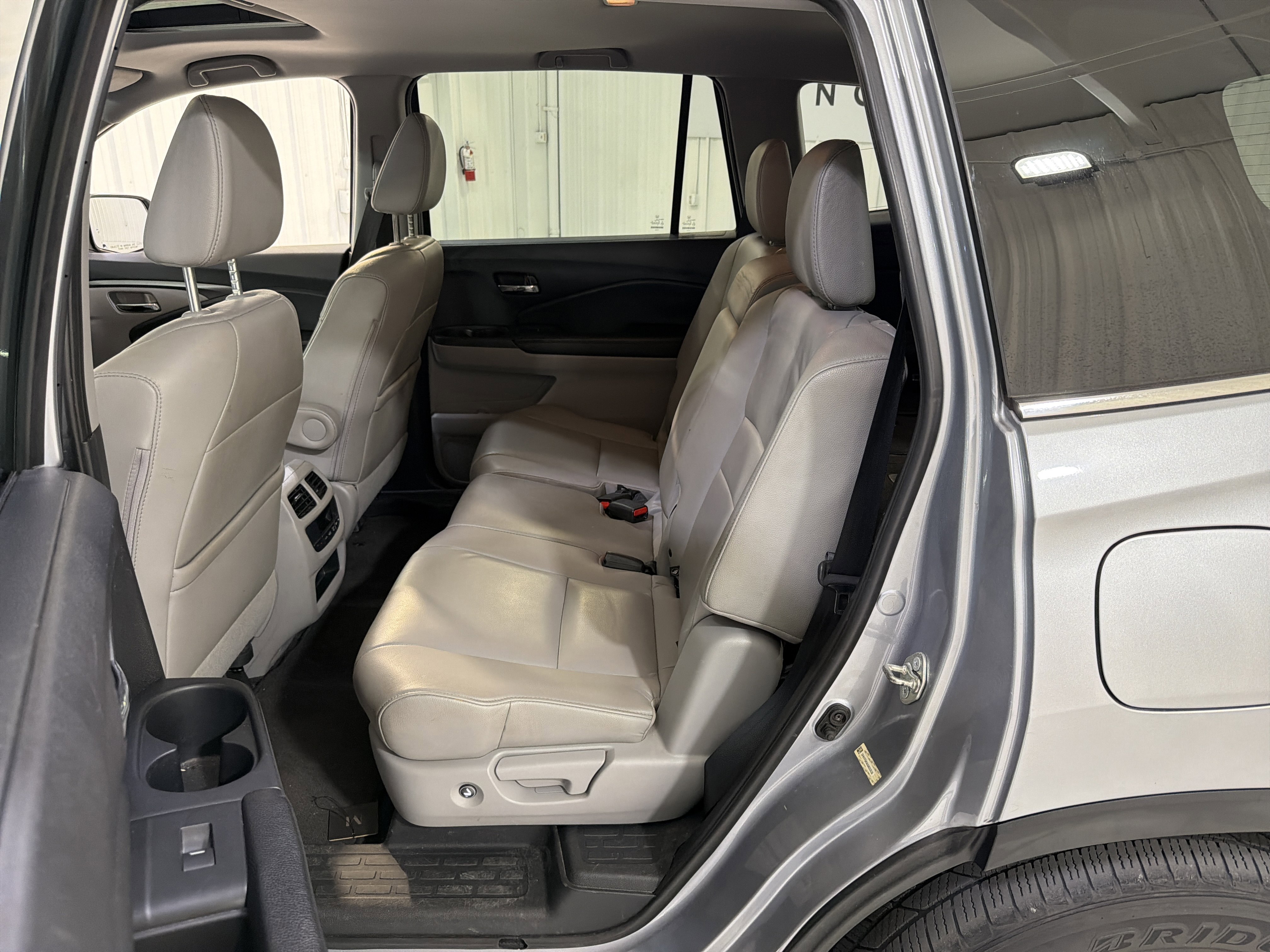 Used 2016 Honda Pilot EX-L image 12
