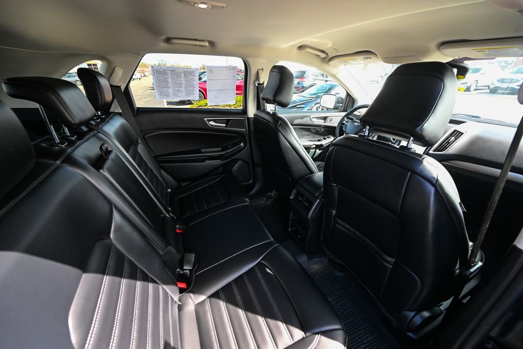 Certified 2024 Ford Edge SEL w/ Convenience Package AWD/4WD image 28