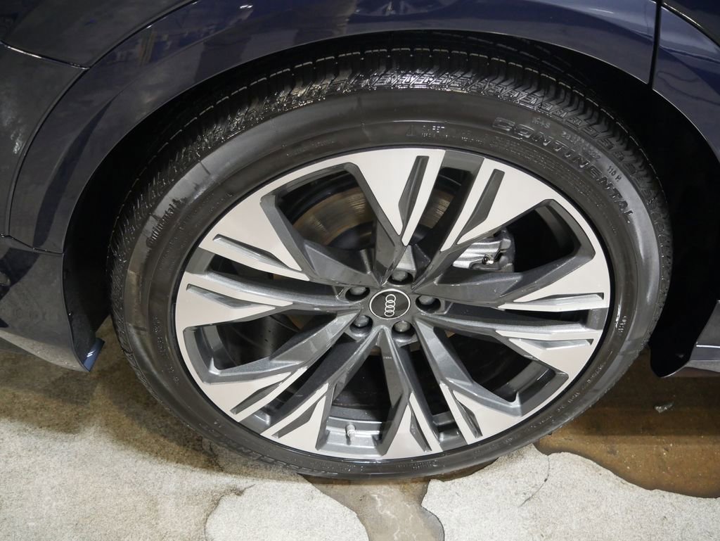 New 2026 Audi Q8 Premium Plus image 13