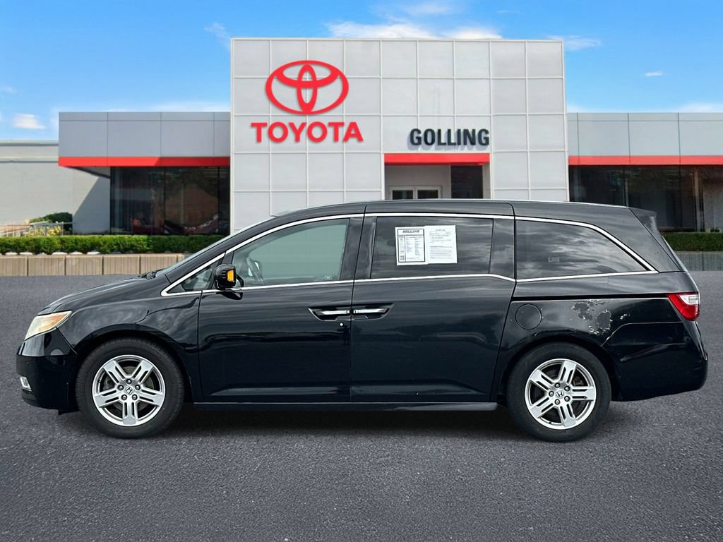 Used 2011 Honda Odyssey Touring image 2