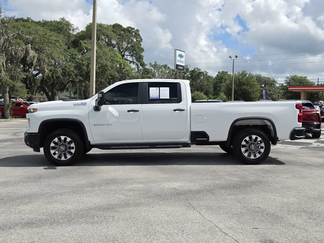 Used 2025 Chevrolet Silverado 2500 Custom w/ Custom Value Package RWD image 3