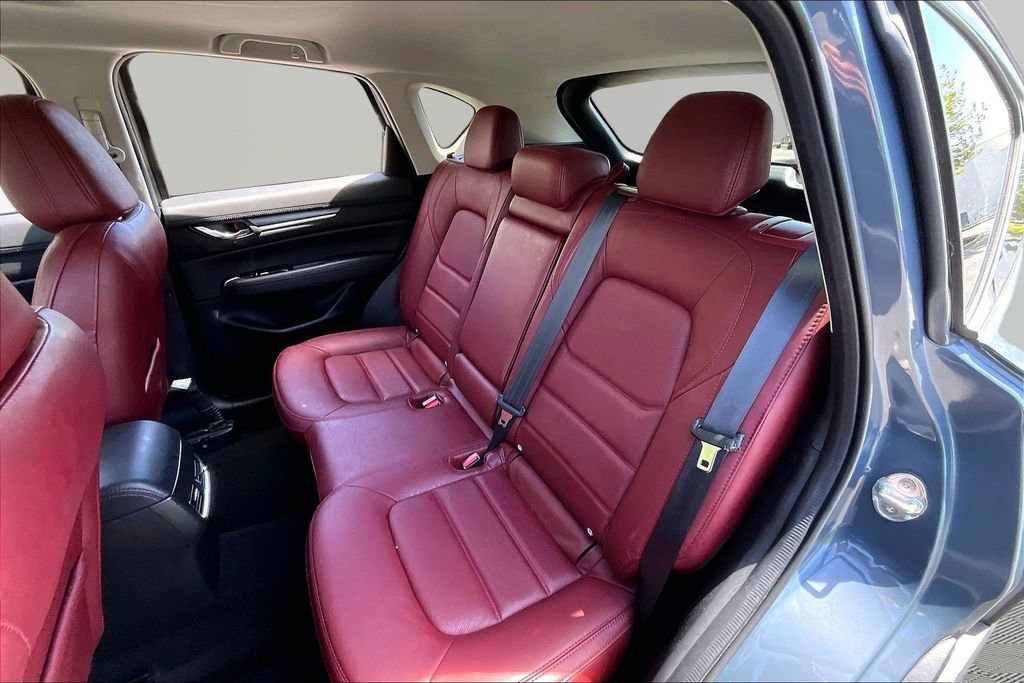 Used 2023 MAZDA CX-5 Carbon Edition image 16