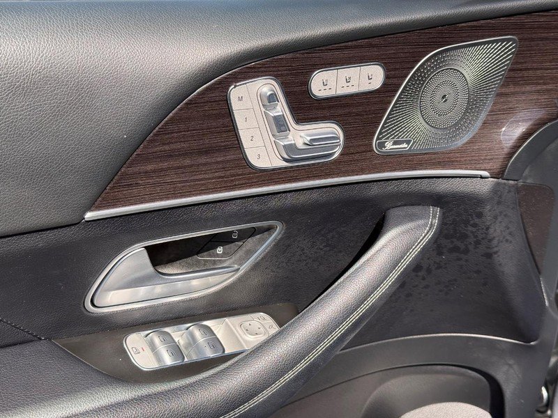 Used 2023 Mercedes-Benz GLS 450 4MATIC image 18