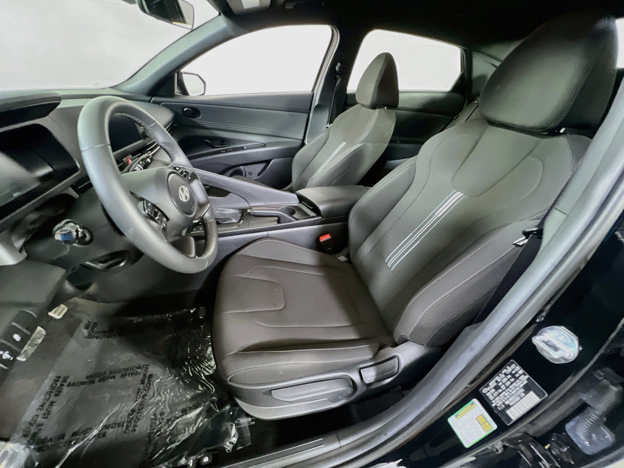 Used 2026 Hyundai Elantra Sport FWD image 19