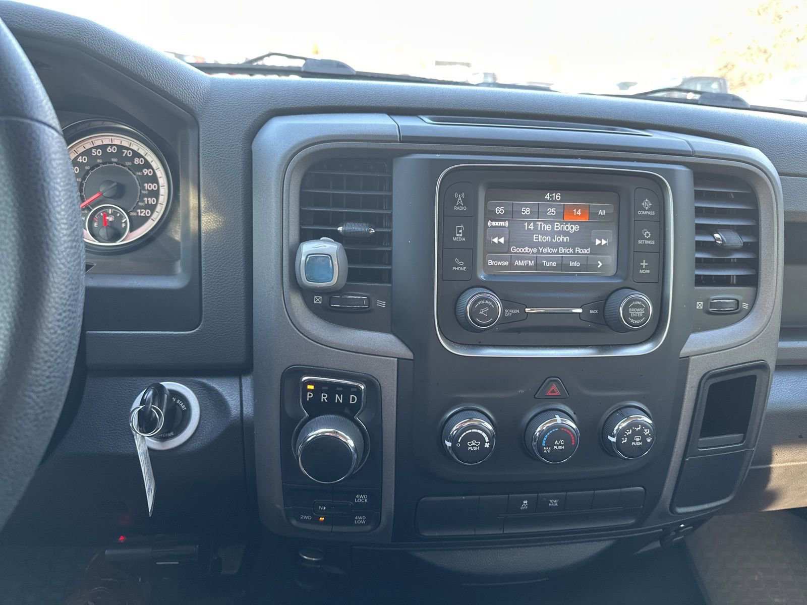 Used 2017 RAM 1500 Express image 38