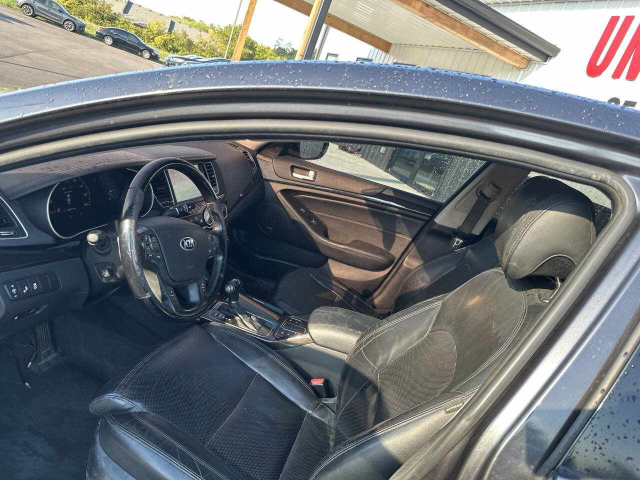 Used 2016 Kia Cadenza Premium image 12
