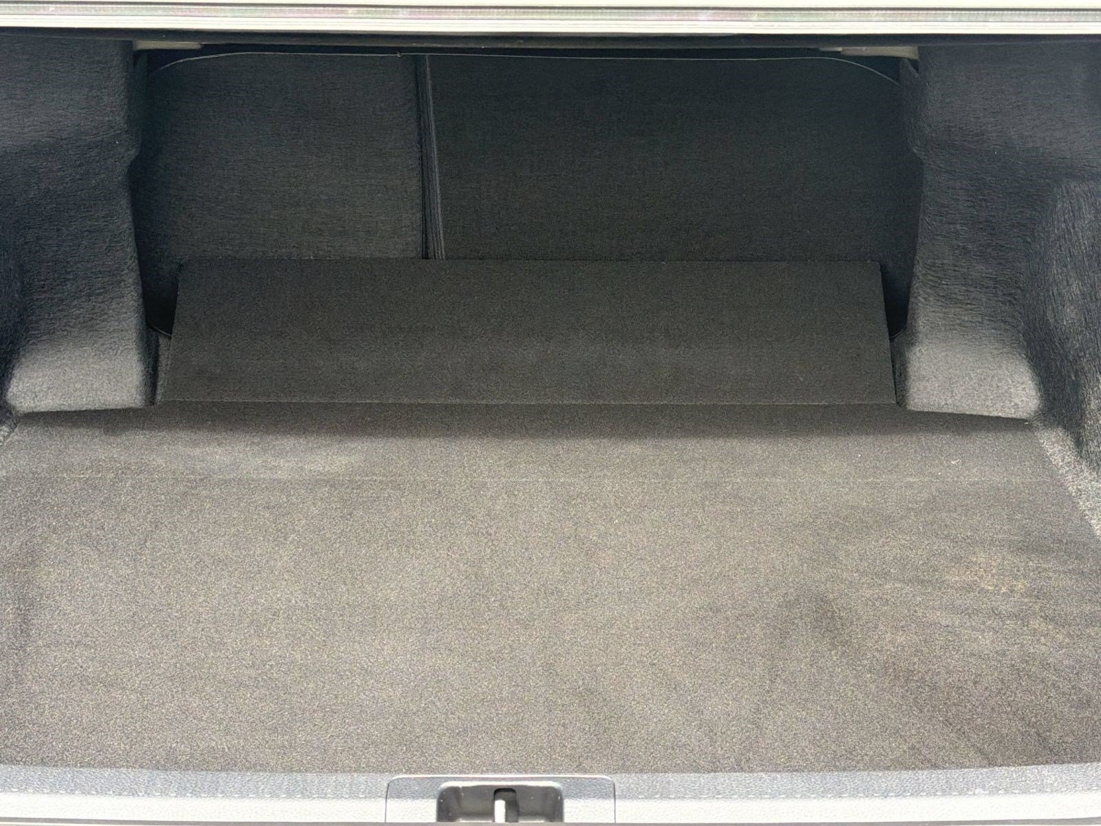 Used 2025 Toyota Camry SE FWD image 21