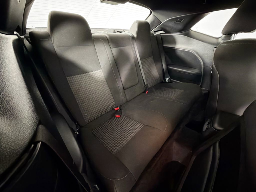 Used 2019 Dodge Challenger R/T w/ Driver Convenience Group image 26