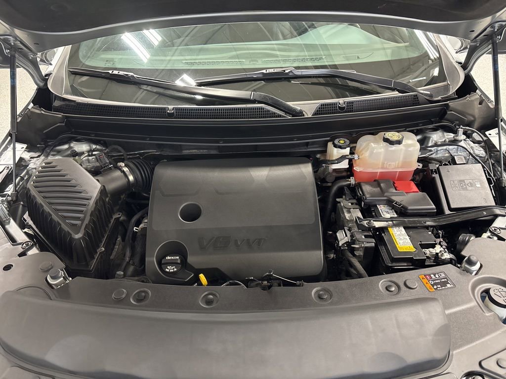 Used 2024 Buick Enclave Essence w/ Sport Touring Edition image 43