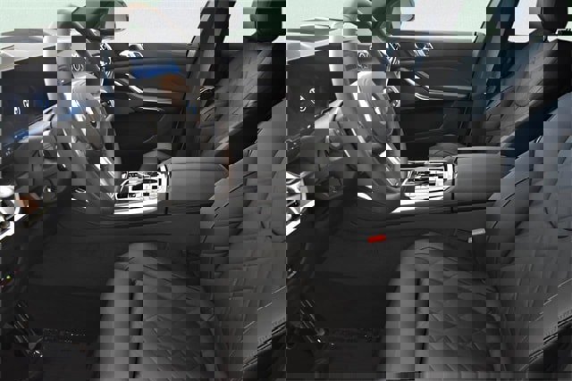 New 2026 BMW X5 xDrive40i w/ M Sport Package image 16