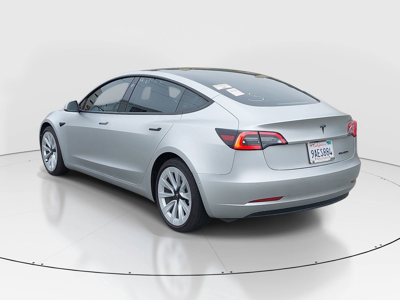 Used 2022 Tesla Model 3 Long Range AWD/4WD image 5