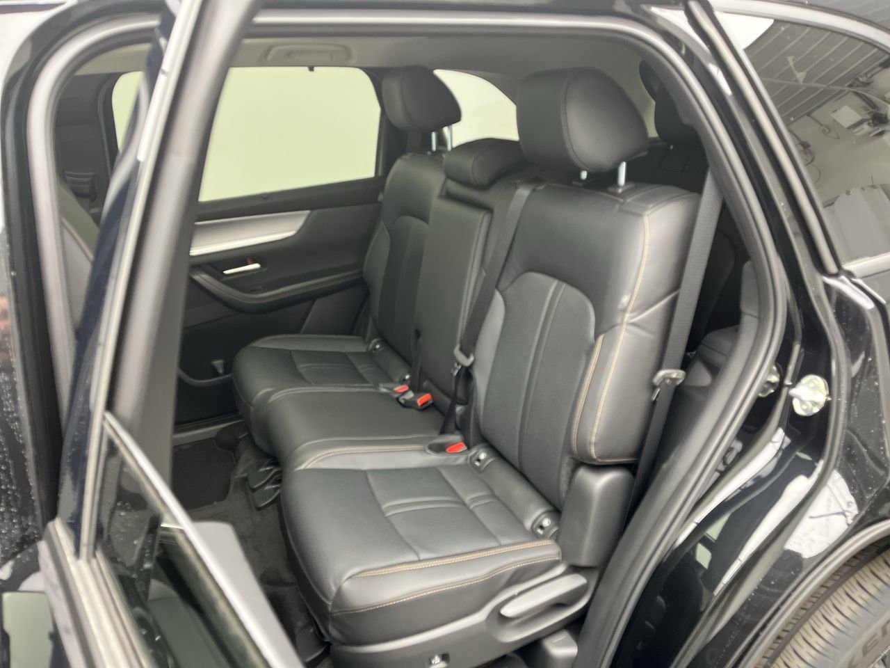 New 2026 MAZDA CX-90 Plug-In Hybrid w/Premium Sport AWD/4WD image 12