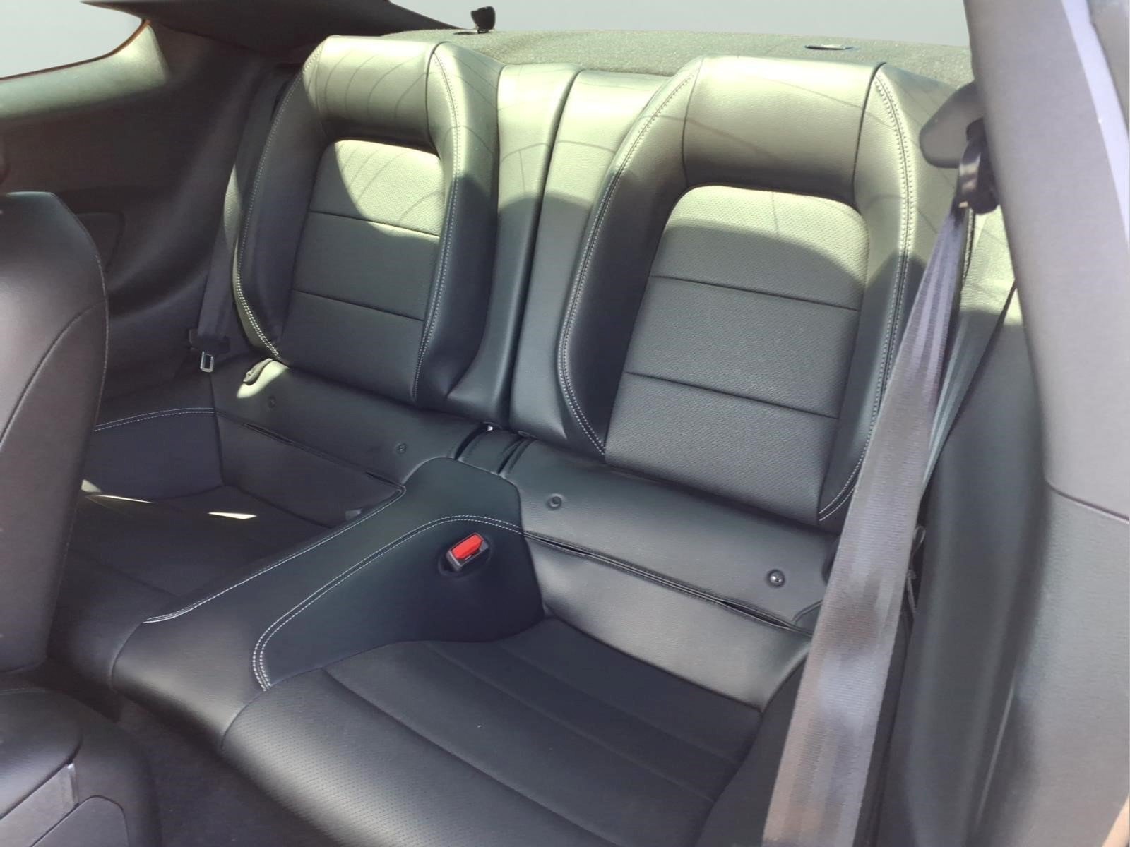 Used 2022 Ford Mustang GT Premium w/ Black Accent Package RWD image 25