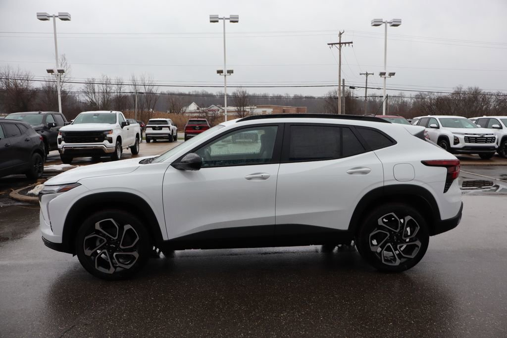 New 2026 Chevrolet Trax RS w/ Sunroof Package image 24
