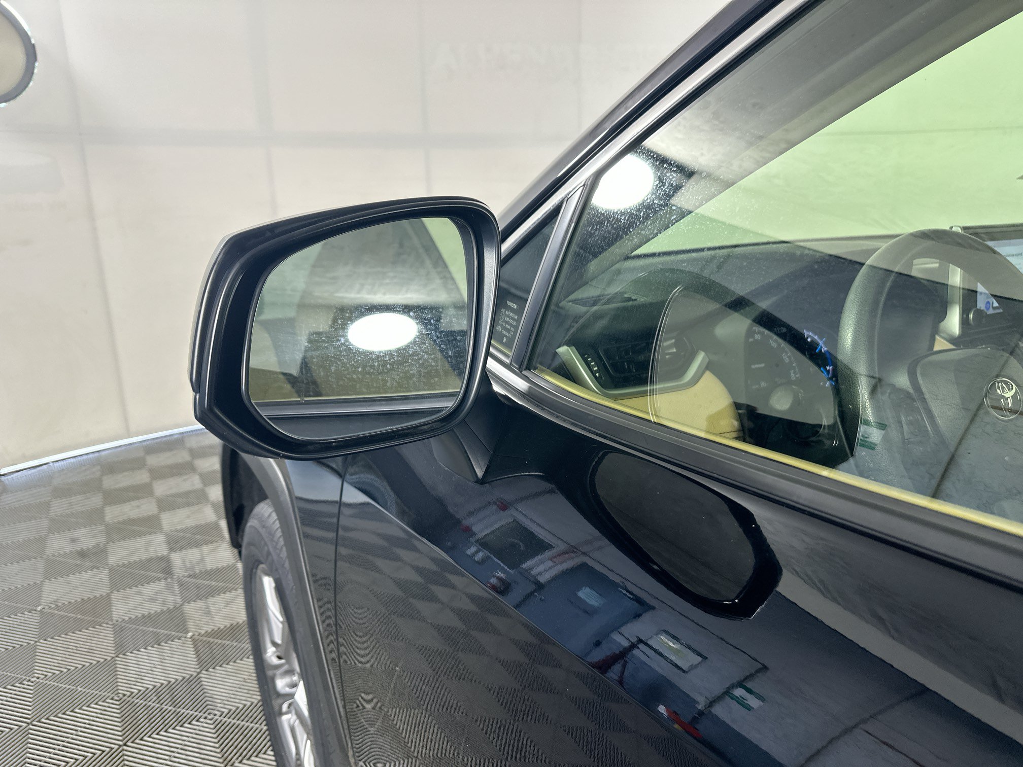 Certified 2023 Toyota RAV4 LE AWD/4WD image 10