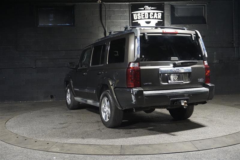 Used 2006 Jeep Commander Limited image 3