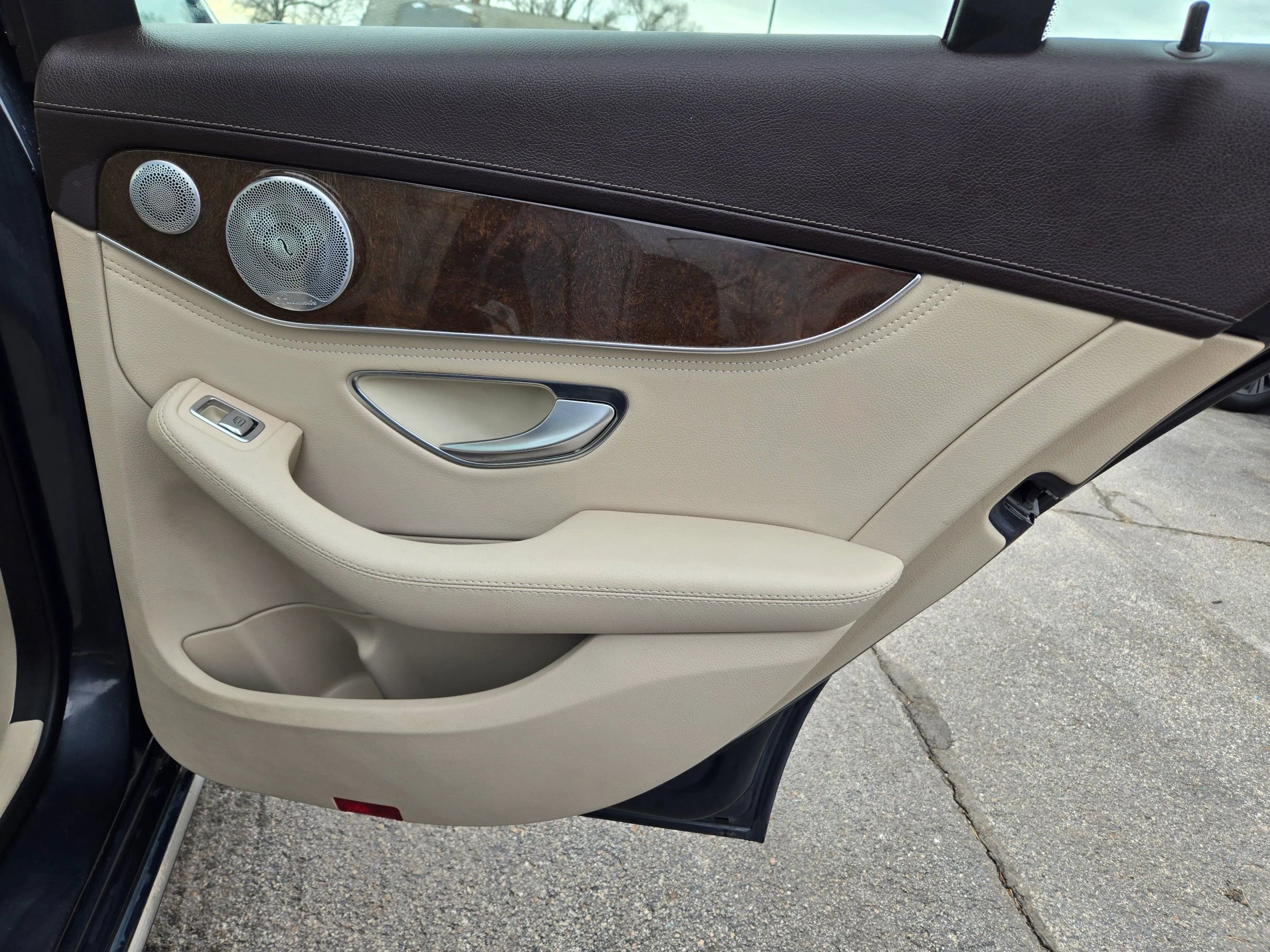 Used 2016 Mercedes-Benz C 300 4MATIC Sedan image 56