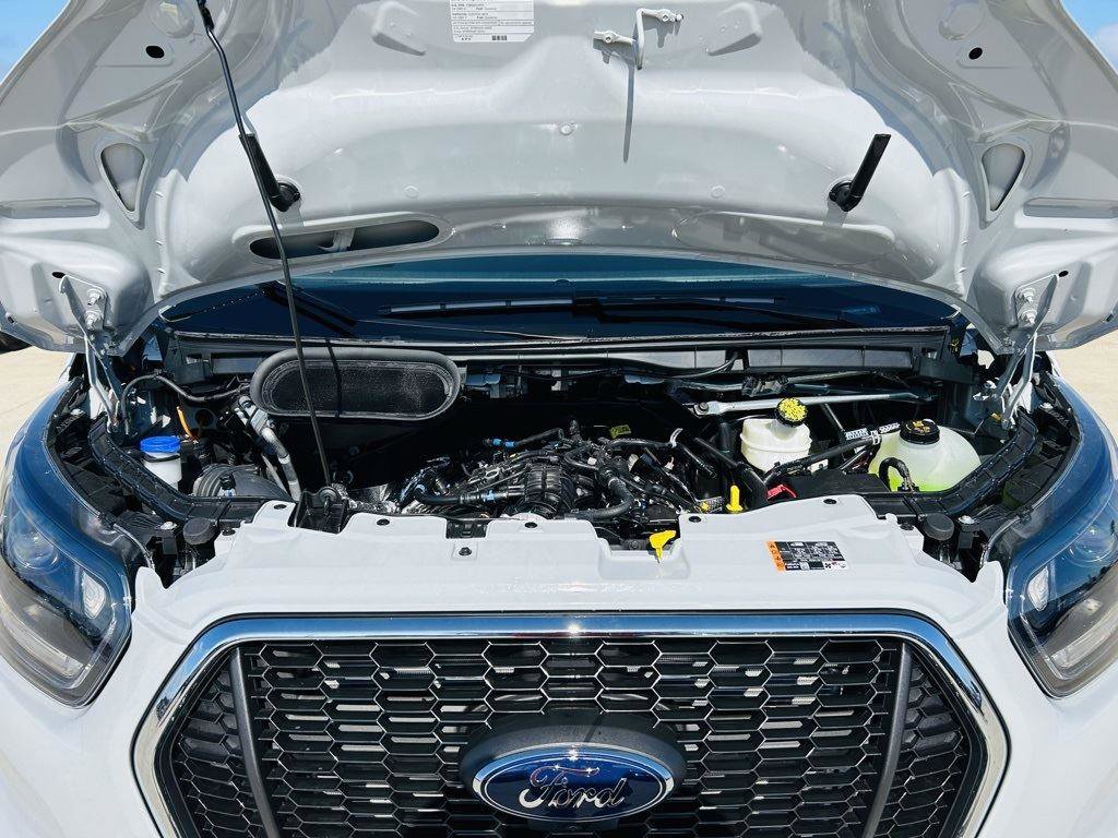 New 2025 Ford Transit 250 148 Medium Roof Extended AWD image 43