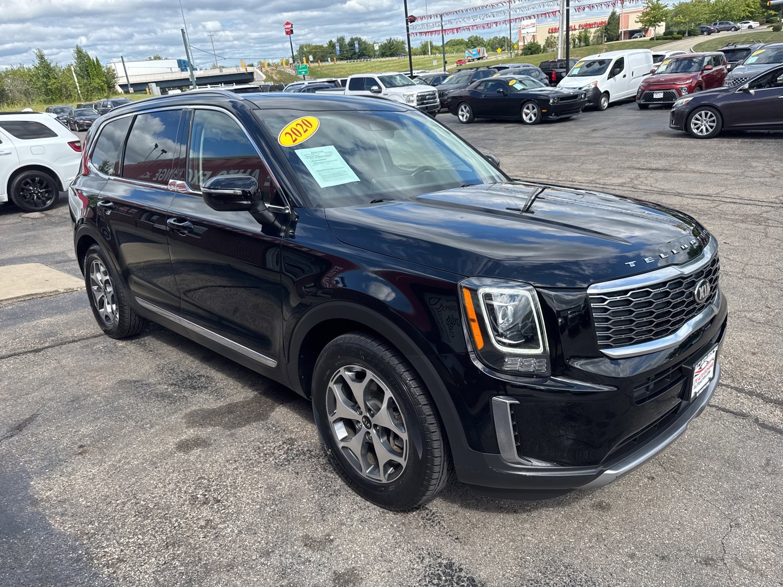 Used 2020 Kia Telluride EX w/ Towing Package image 12