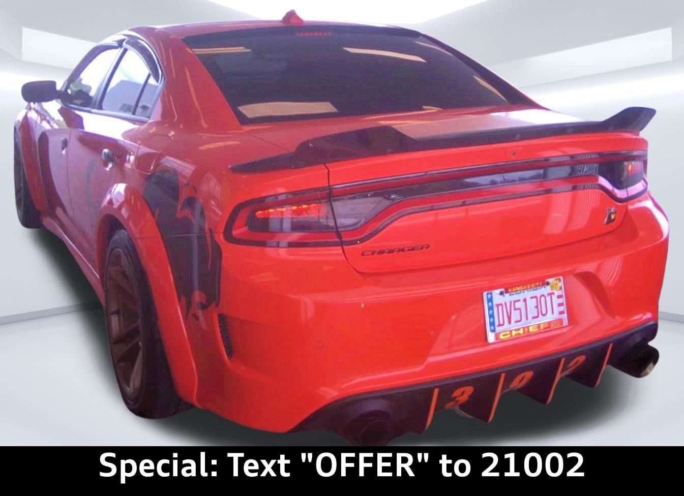 Used 2020 Dodge Charger Scat Pack w/ Plus Group RWD image 17