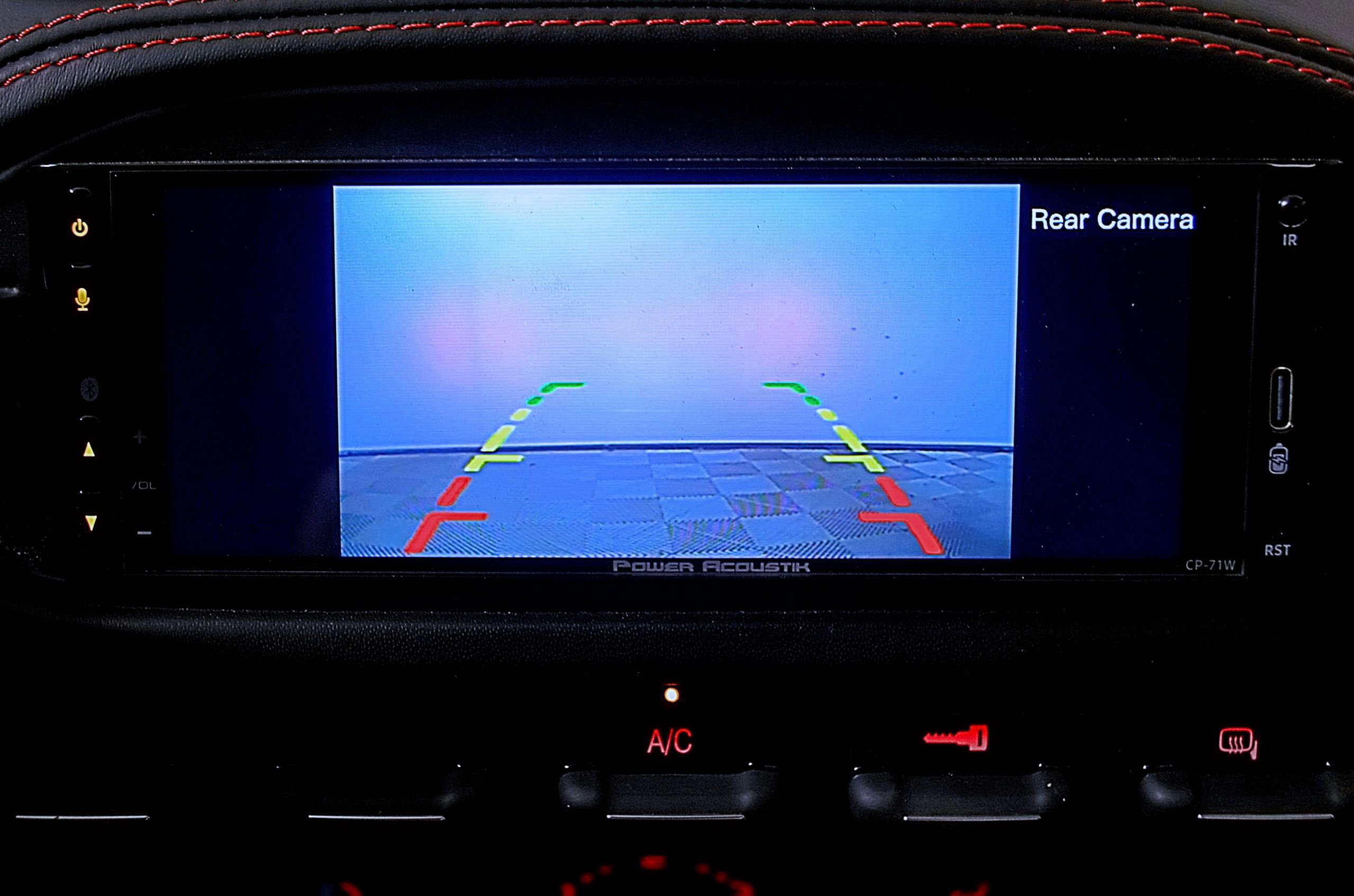 Used 2015 Alfa Romeo 4C Spider w/ Spider Track Package image 20