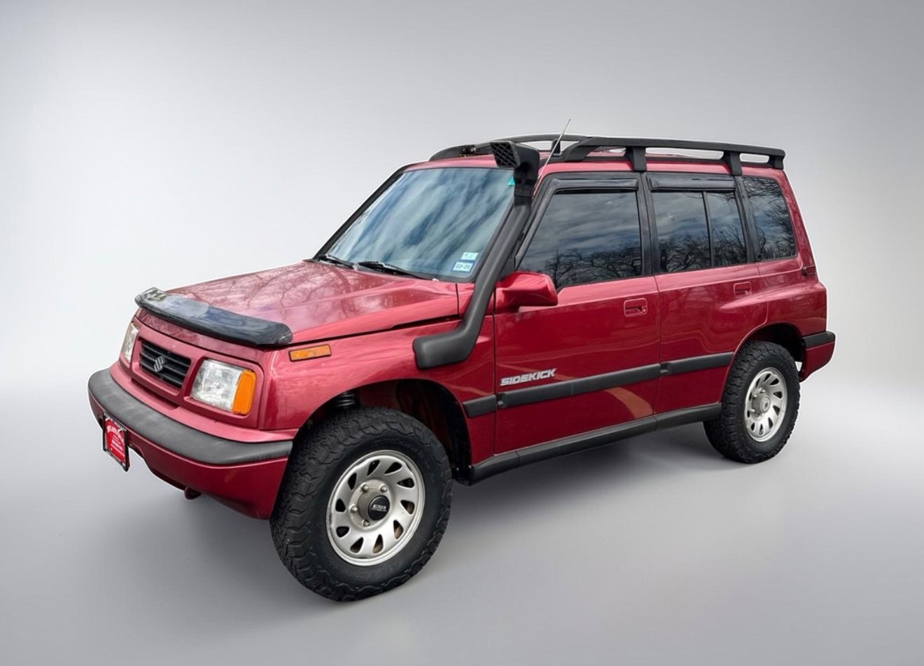 Used 1993 Suzuki Sidekick JLX image 1