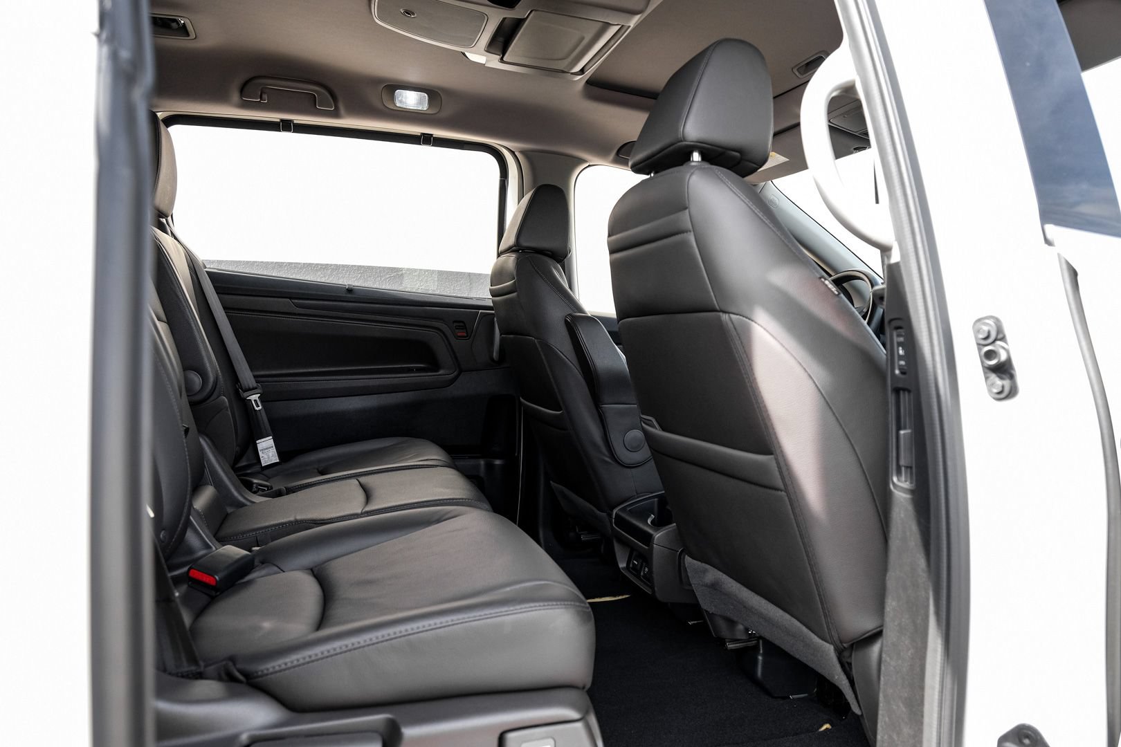 Used 2020 Honda Odyssey Elite image 40