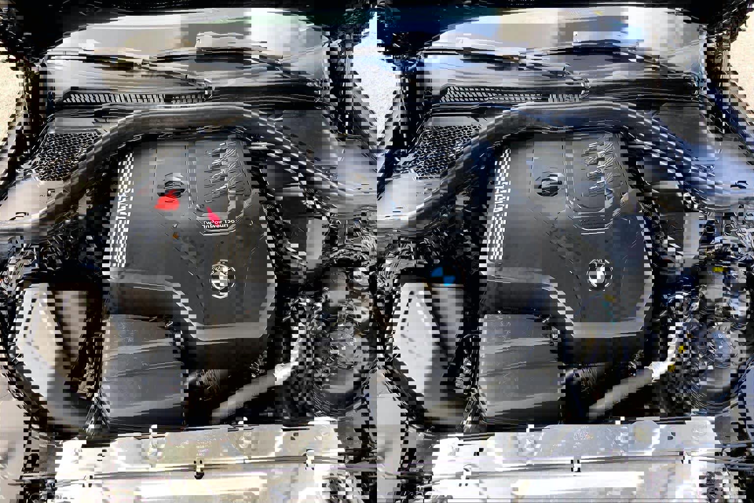 Used 2019 BMW 330i Sedan w/ Driving Assistance Package image 30