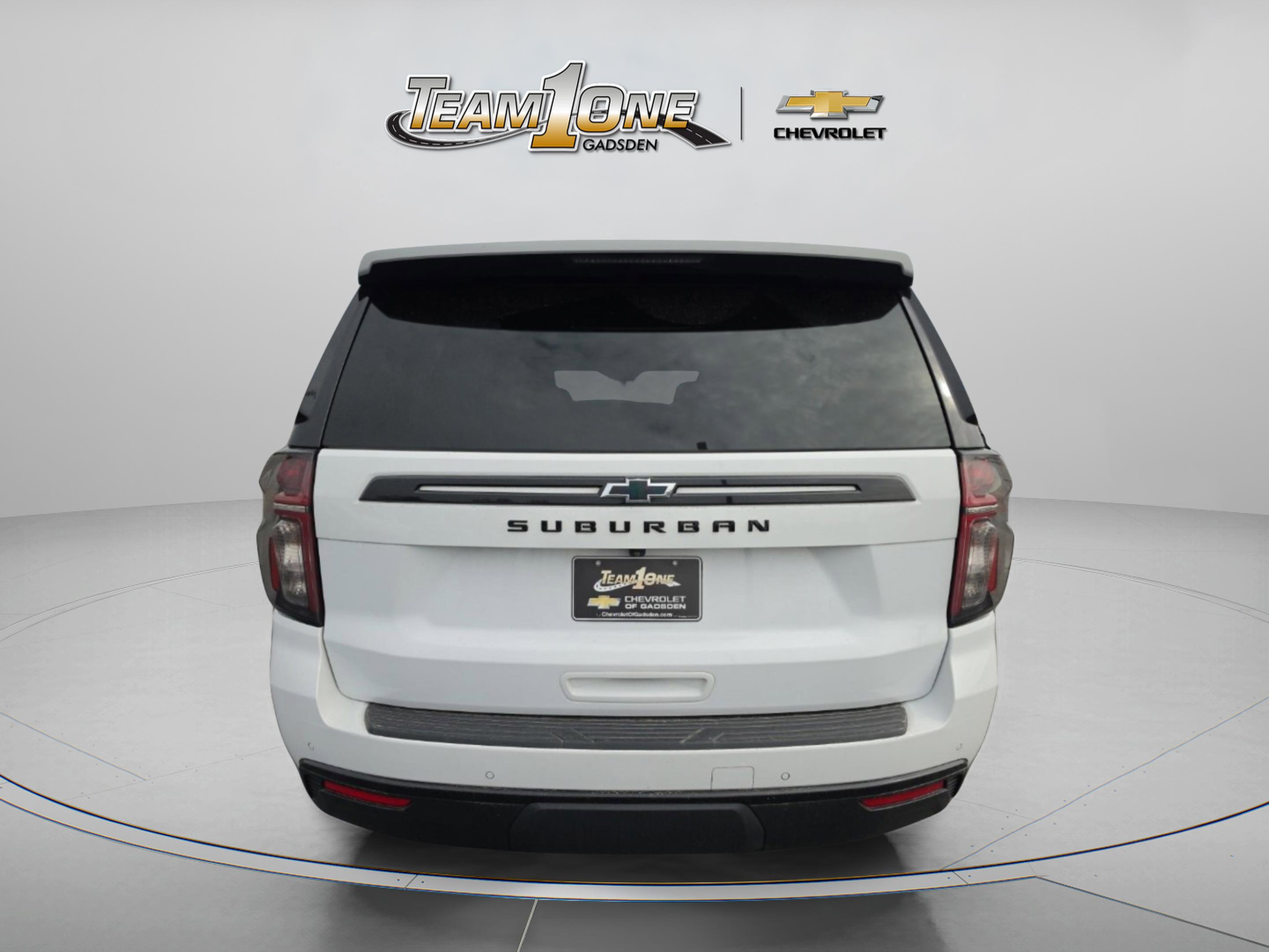Used 2024 Chevrolet Suburban Z71 image 5