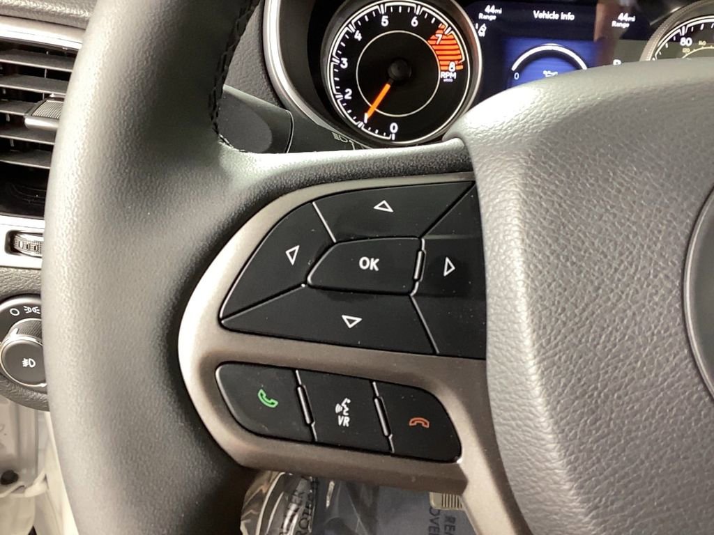 Used 2022 Jeep Cherokee Limited w/ Elite Package image 25