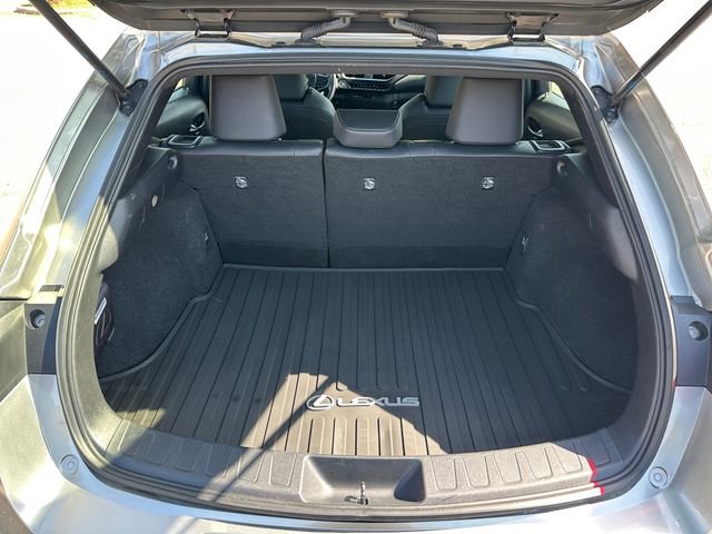 Used 2022 Lexus UX 200 w/ Accessory Package (Z1) image 29