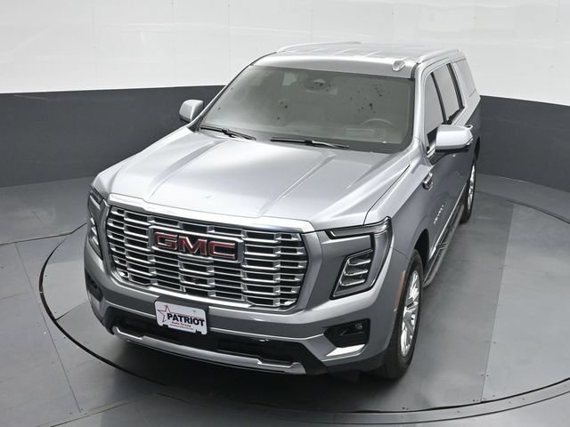 Used 2025 GMC Yukon XL Denali AWD/4WD image 39