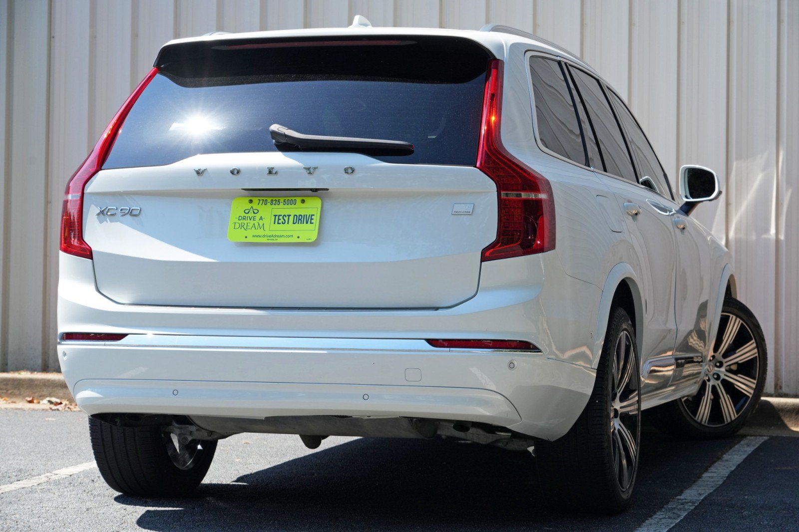 Used 2024 Volvo XC90 T8 Ultimate w/ Protection Package Premier AWD/4WD image 5