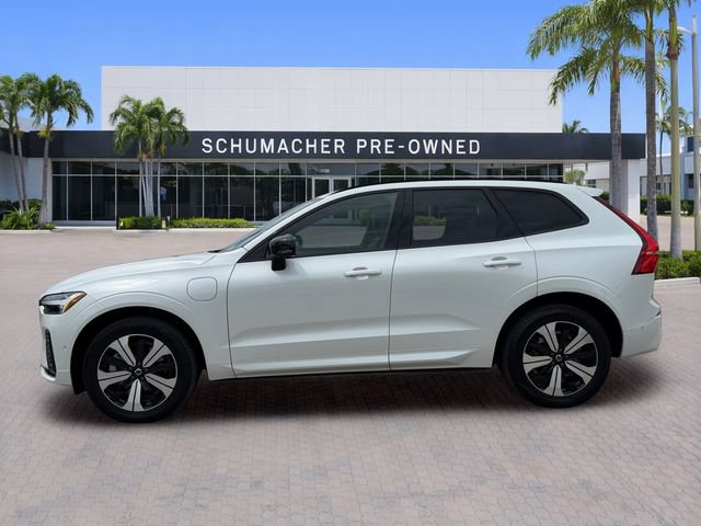 Used 2024 Volvo XC60 T8 Plus AWD/4WD image 4