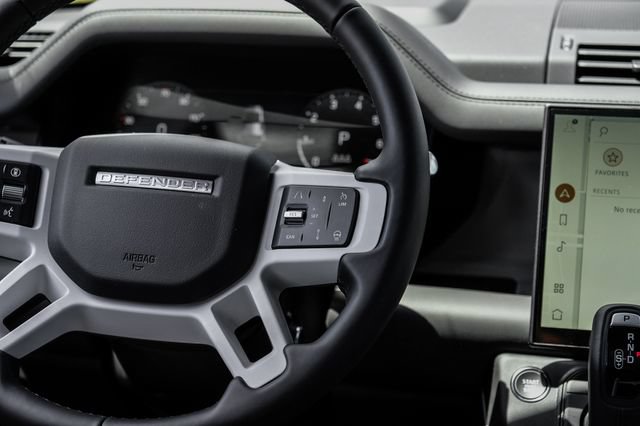 New 2026 Land Rover Defender 110 X-Dynamic SE AWD/4WD image 23