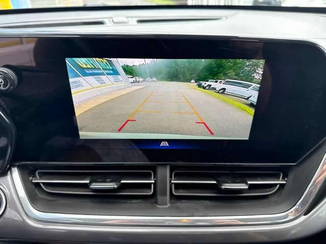 Used 2025 Chevrolet Trax ACTIV w/ Sunroof Package FWD image 18