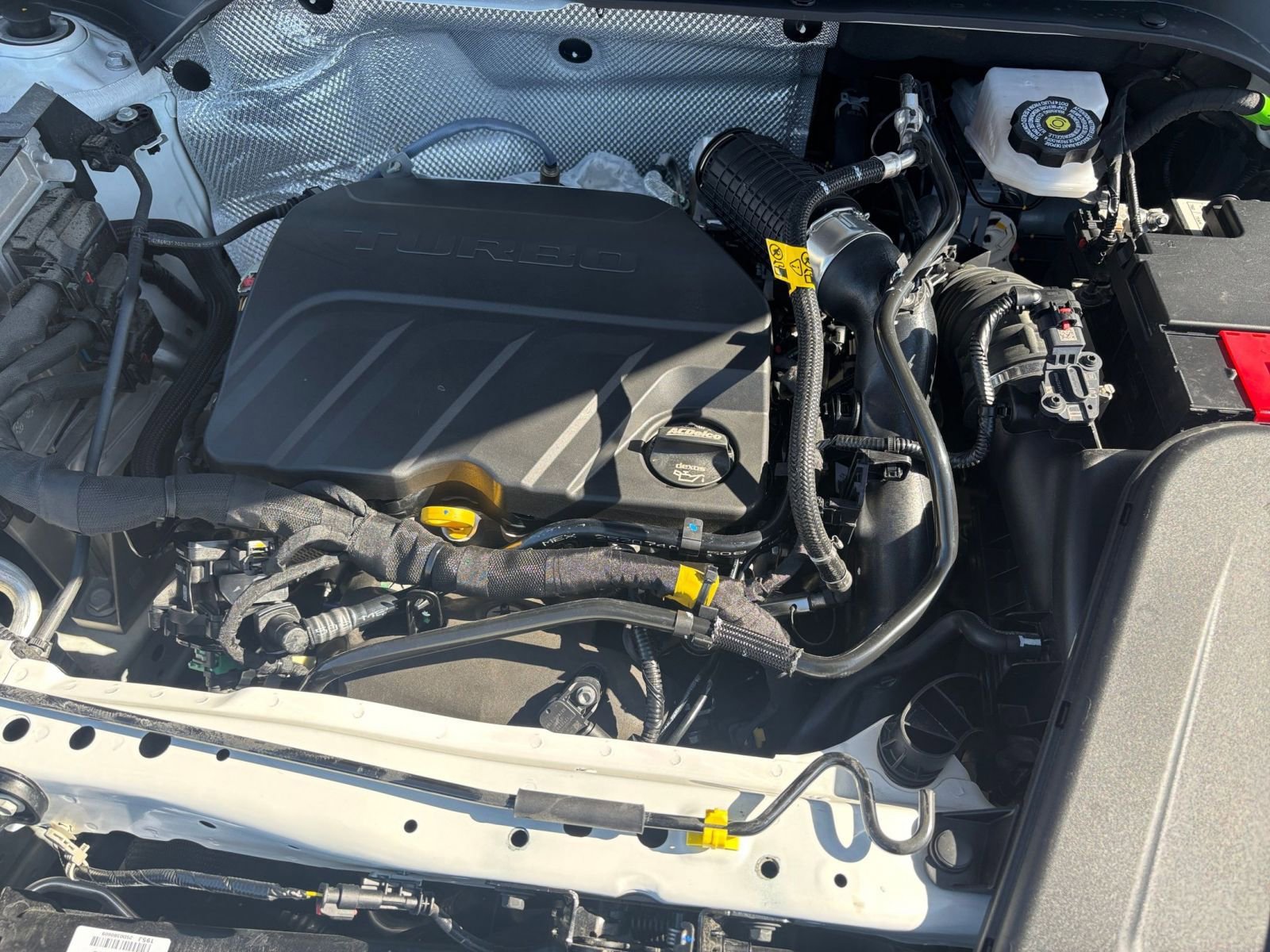 Used 2025 Buick Envista Sport Touring image 31