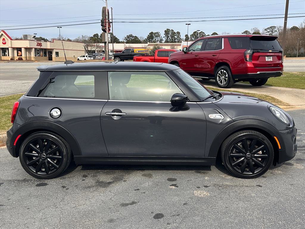 Used 2020 MINI Cooper S image 2