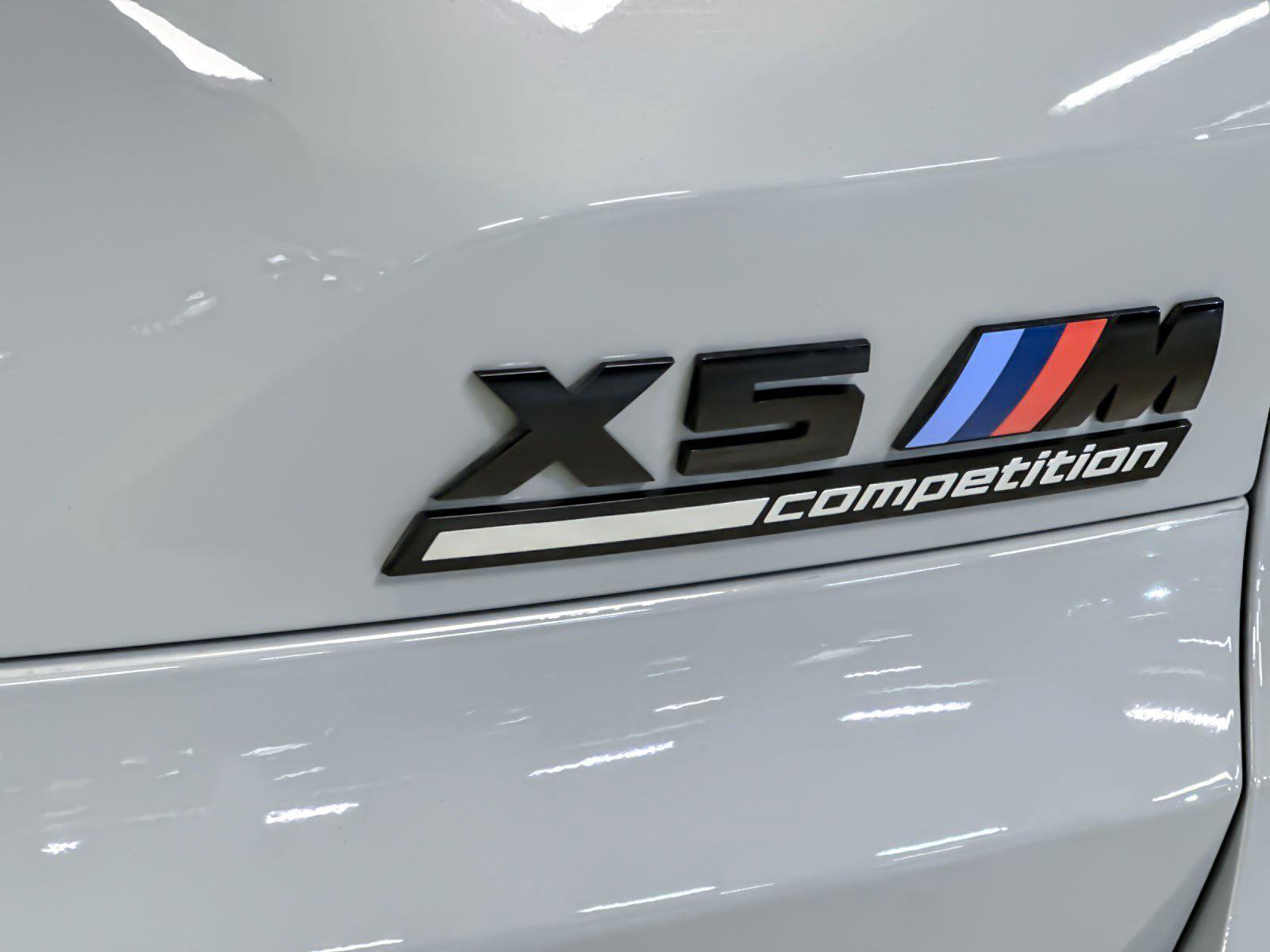 Used 2024 BMW X5 M Competition w/ Executive Package AWD/4WD image 26