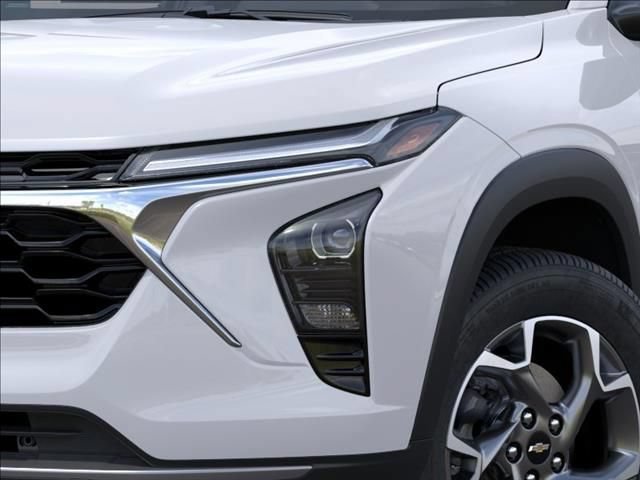 New 2026 Chevrolet Trax LT w/ Driver Confidence Package FWD image 10