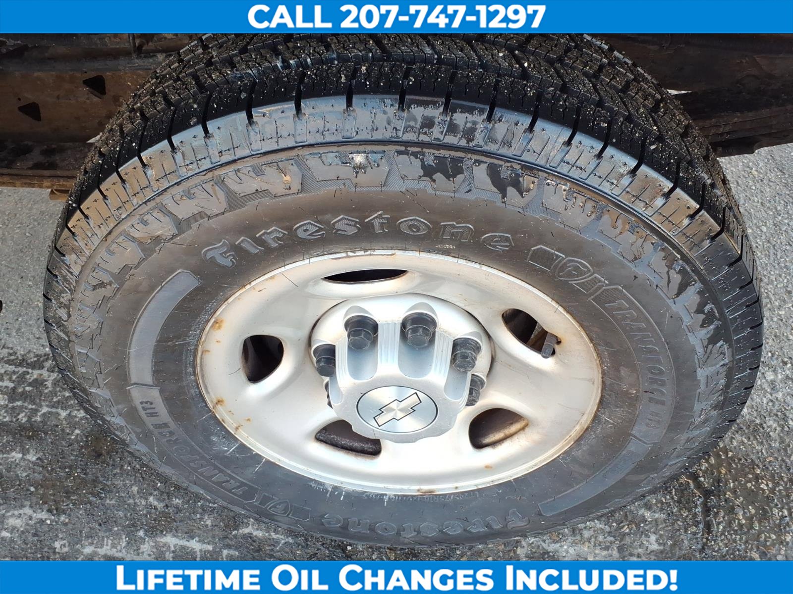 Used 2019 Chevrolet Express 2500 w/ Driver Convenience Package image 9